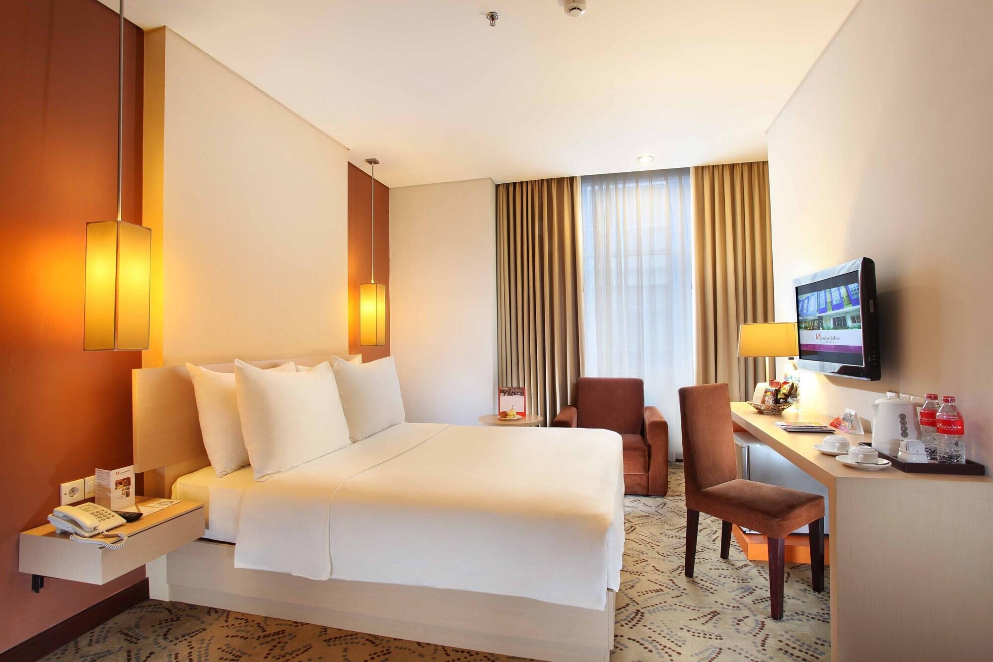 Swiss-Belinn Balikpapan Экстерьер фото